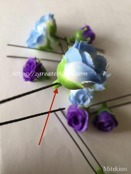 100均 ダイソーの青薔薇の造花とuピンで簡単手作り髪飾りが完成